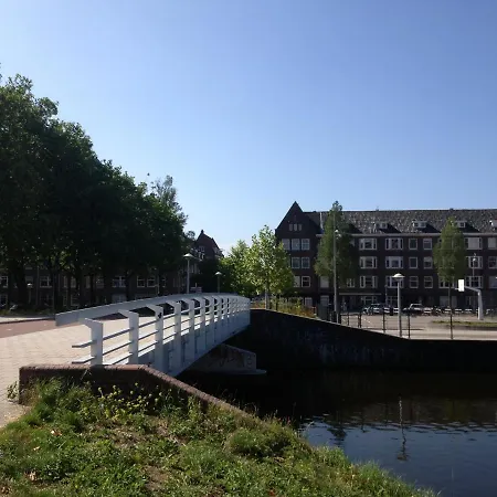 Apartment 50m2 Rembrandt Vondel *